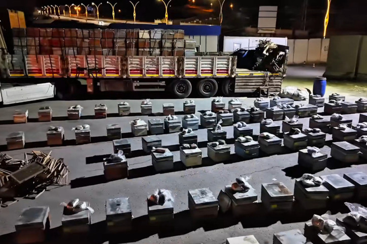 91 kilo uyuşturucuyu canlı arı kovanlarında taşıdılar