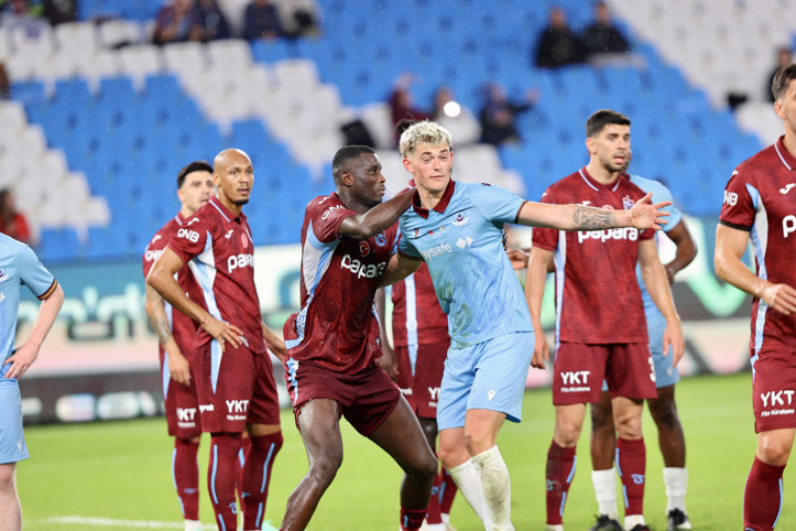 Trabzonspor'un yıldız forveti sakatlandı