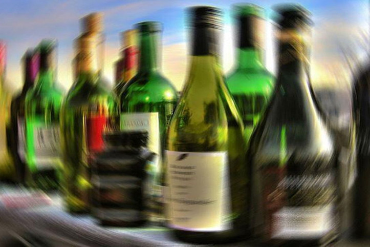 Alkol yasağı genişletildi. Önce uyarı yapılacak