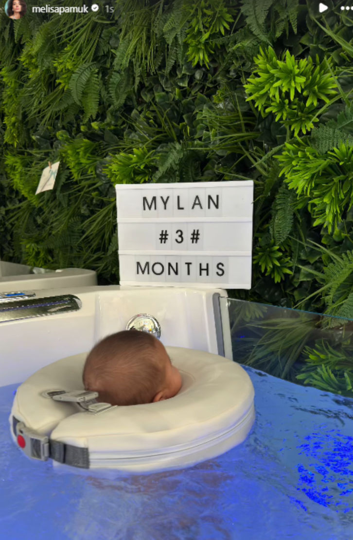 Melisa Aslı Pamuk oğlu Mylan’ın havuz keyfini paylaştı - Resim : 1