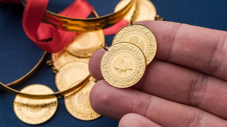 Altın sahiplerini sevindirecek haber. &Uuml;&ccedil; ay sonra g&ouml;receği fiyat a&ccedil;ıklandı - Resim : 1
