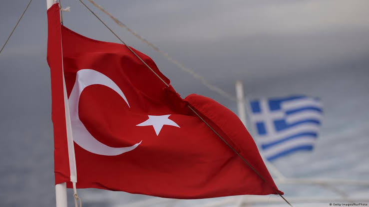 Yunan bakandan Türkiye’ye hadsiz sözler. Sahada karşılık vereceklermiş - Resim : 2