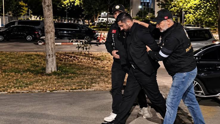 Vanlı Kara Haydar'ın altınlarının tam listesi. Bilirkişi raporunda ortaya &ccedil;ıktı - Resim : 9