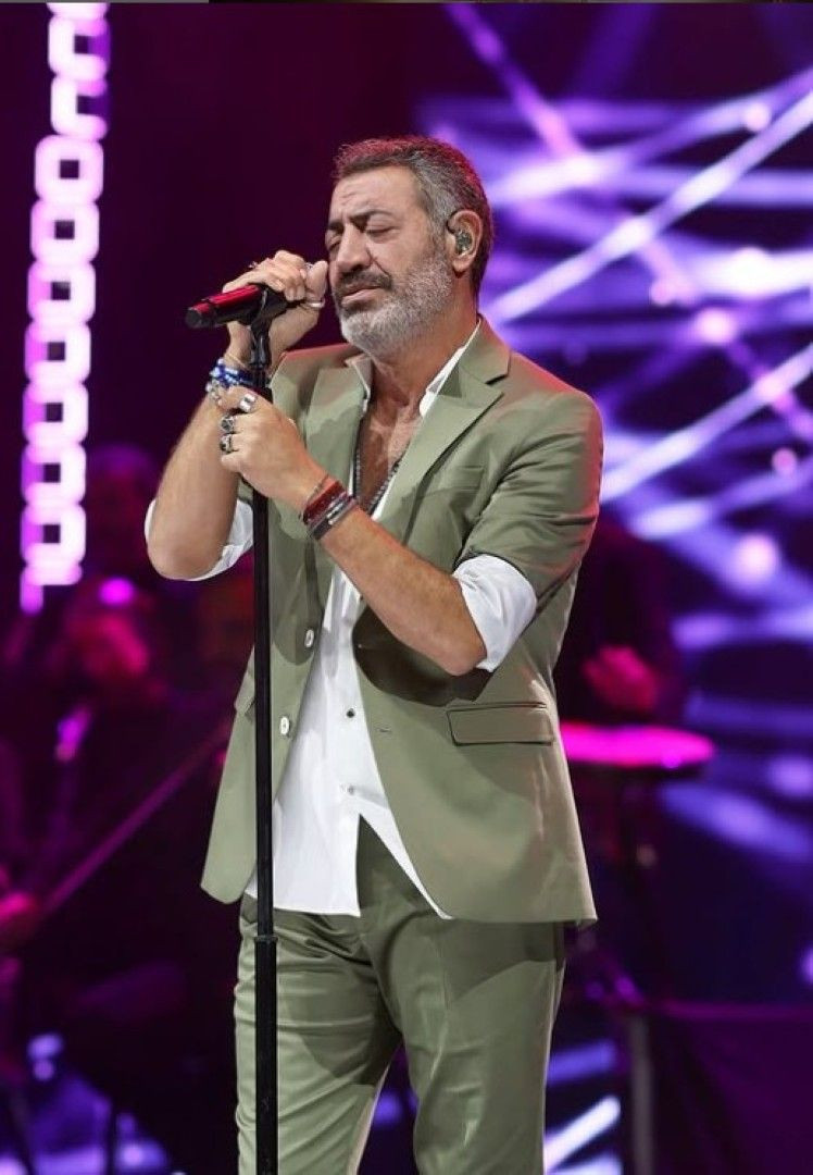 Ünlü isimlerden şehit olan askerlerimiz için taziye mesajları - Resim: 13