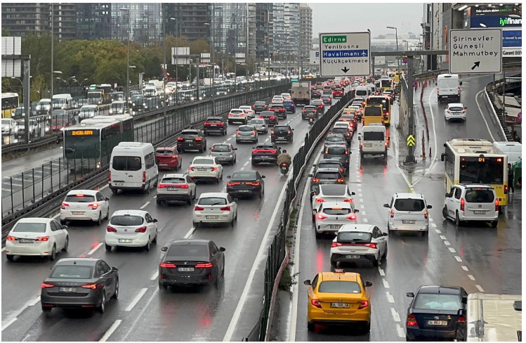 İstanbul'u sel aldı. Daha kötüsünün saati açıklandı - Resim : 9