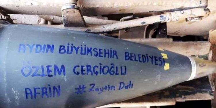 Erdoğan Özel'i hedef alırken alkışladı: Özlem Çerçioğlu resmen AKP'de - Resim : 4