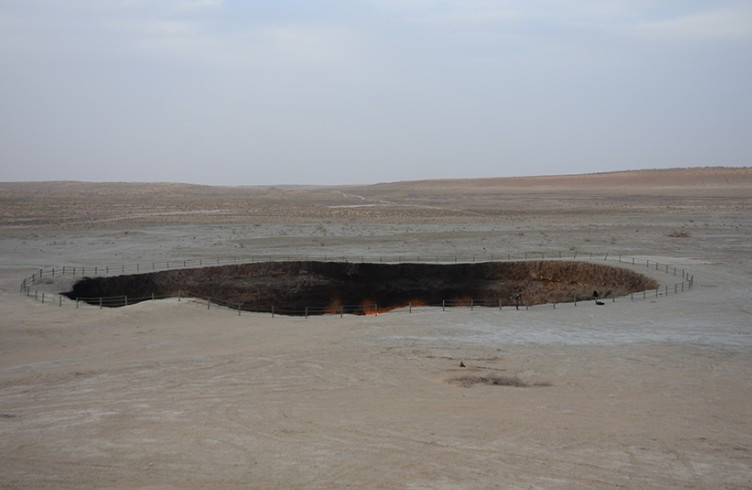 50 yıldır yanan 'Cehennem Kapısı' kapanmaya başladı - Resim : 2