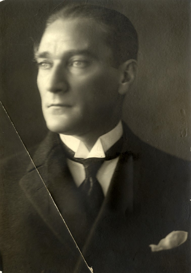 Atatürk’ün videosu 98 yıl sonra ortaya çıktı - Resim : 2