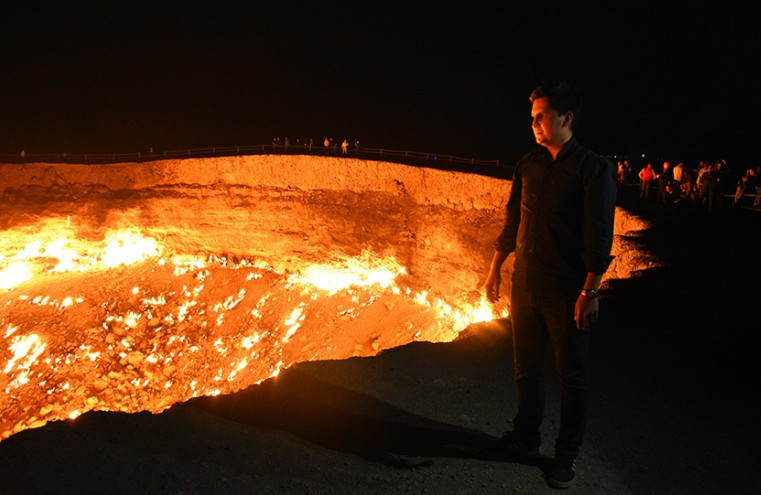 50 yıldır yanan 'Cehennem Kapısı' kapanmaya başladı - Resim : 1