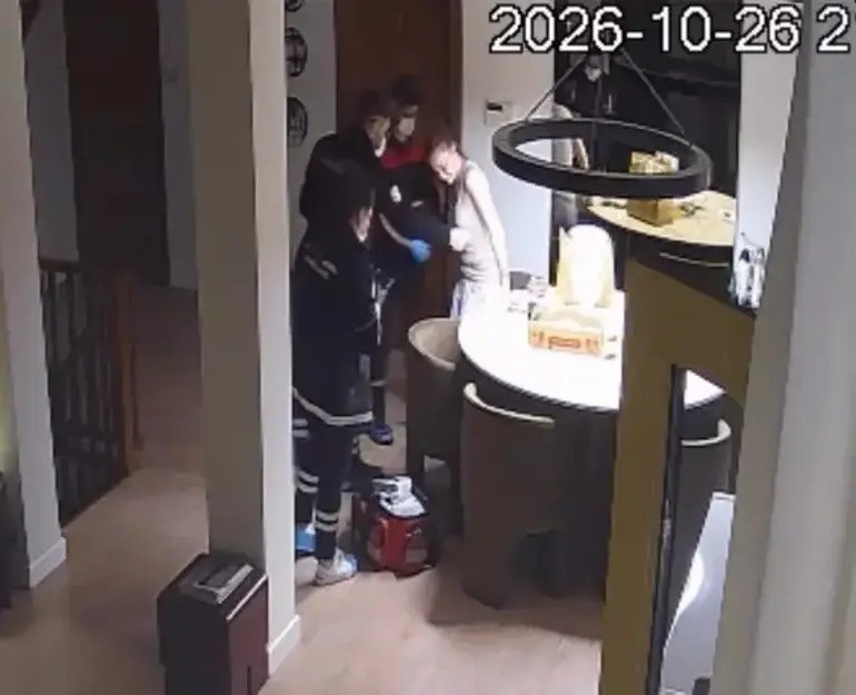 9 ameliyat geçirdi iyileştim dedi… 24 saat geçmeden yeniden hastanelik oldu - Resim : 1