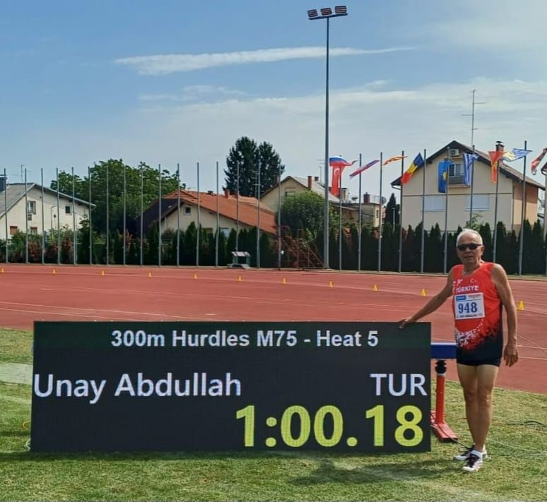 Kıbrıs Gazisi gençlere taş çıkarttı, 75 yaşında rekor kırdı - Resim : 2