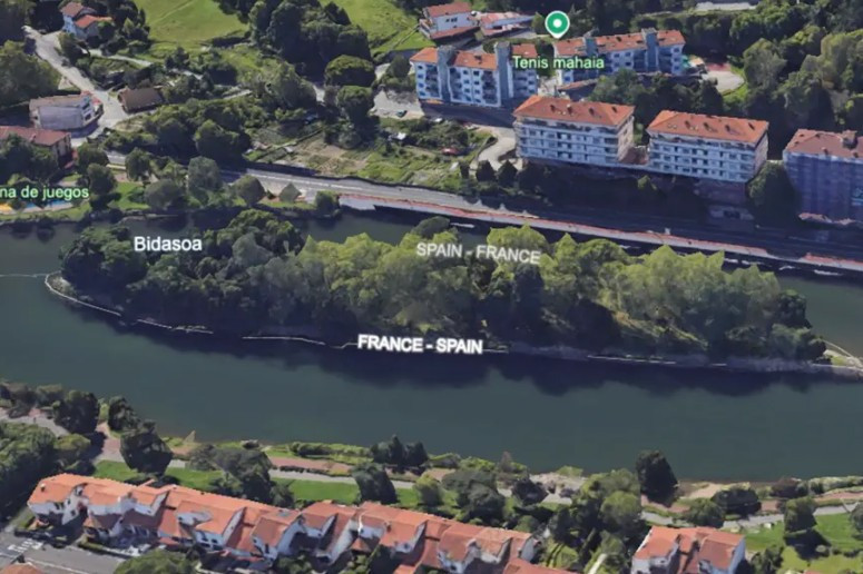 Bu Avrupa adasının sahibi her altı ayda bir değişiyor - Resim : 2