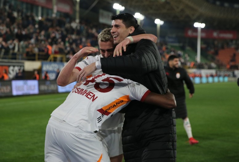 Galatasaray’ın yenilmezlik serisi 27 maça çıktı