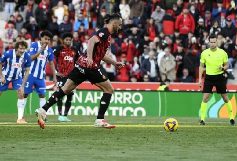 Vedat Muriqi La Liga'ya damga vurdu: Kendi kalesine gol attı, penaltı kaçırdı, 3 puanı getirdi