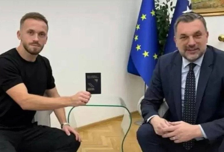 Bosna'dan Edin Visca’ya diplomatik pasaport