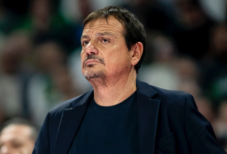 Ergin Ataman açıkladı: Fenerbahçe ile sıkıntıları çözdük