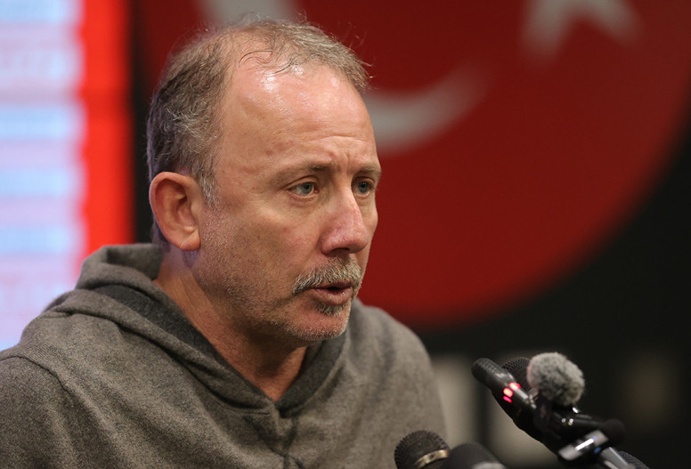 Sergen Yalçın: "Kimin haklı olduğunun önemi var mı?"