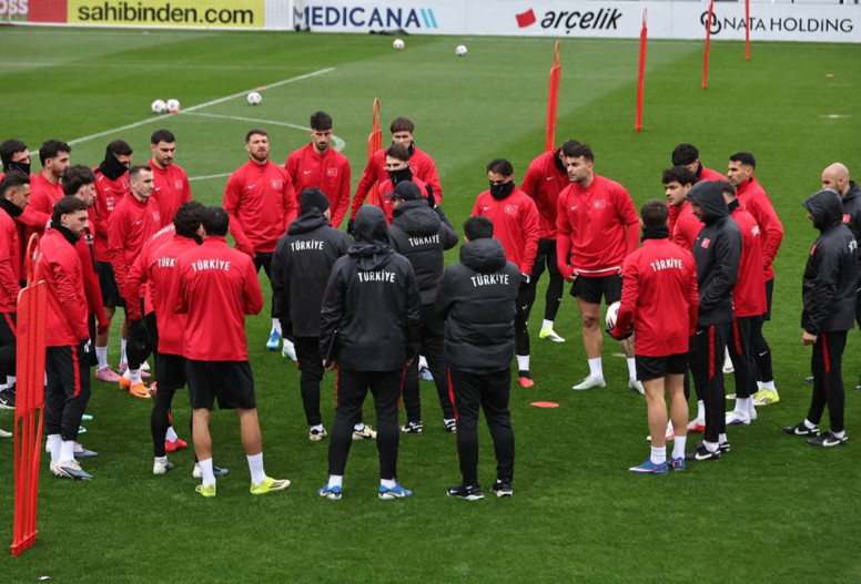 A Milli Takım'da tek eksik Merih Demiral