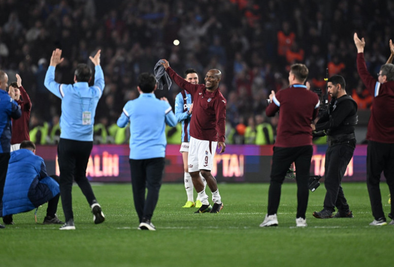 Trabzonspor'un derbi hasreti bitti: Fatih Tekke bir ilki yaşadı