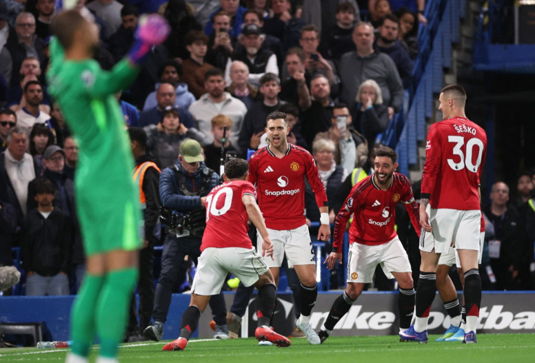 Manchester United dev maçta Chelsea'yi devirdi: 0-1