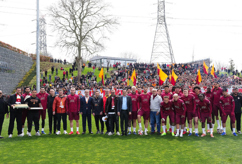 Galatasaray kutlamalara erken başlıyor: Biletler ücretsiz