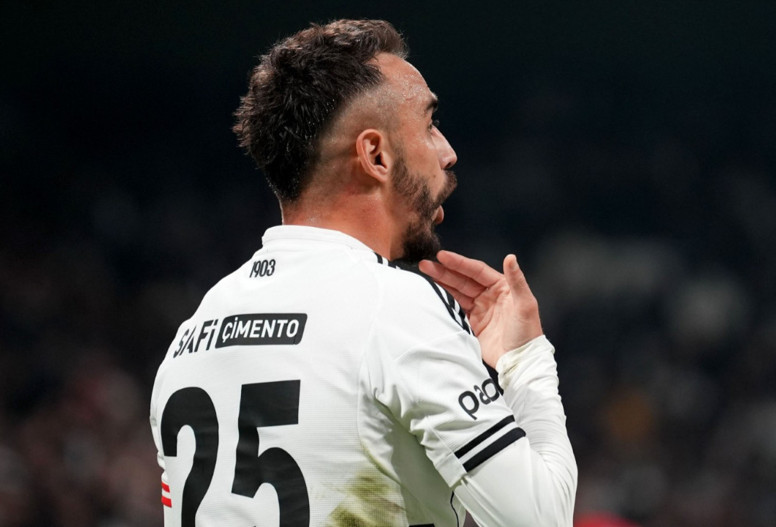 Beşiktaş'tan ayrılıp Çorum'a imza attı