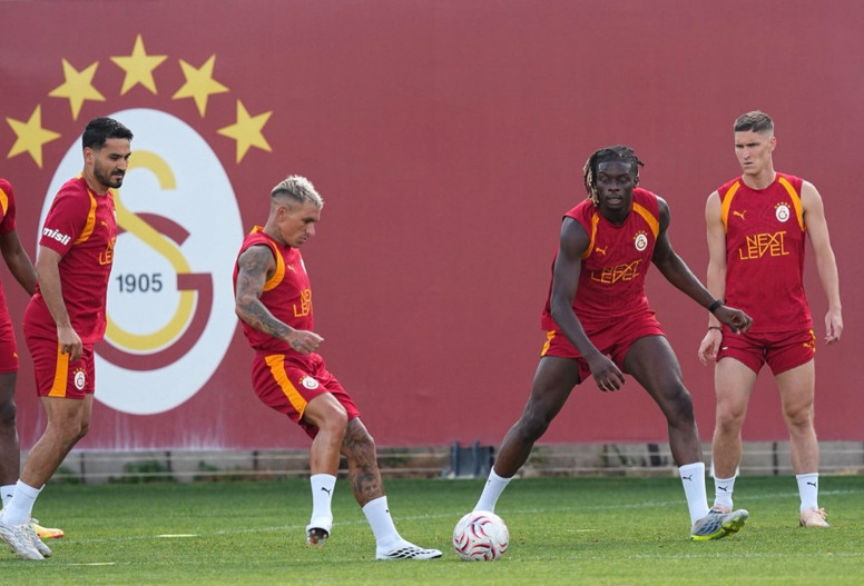 Galatasaray'ın Avusturya kadrosunda 35 isim yer aldı