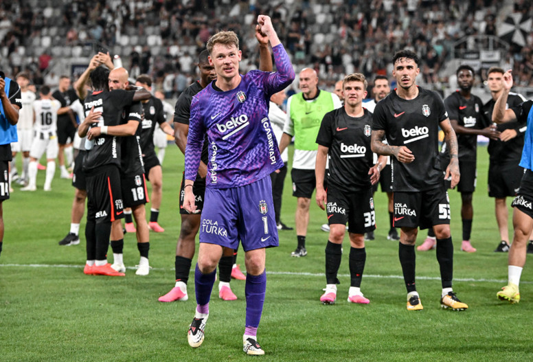 Alexander Nübel'den Emirhan Topçu övgüsü: 'Gol atmışız gibi sevindim'