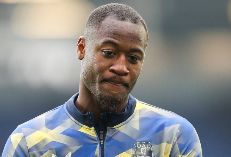 Everton'ın genç forveti Martin Sherif'e 61 bahis suçlaması