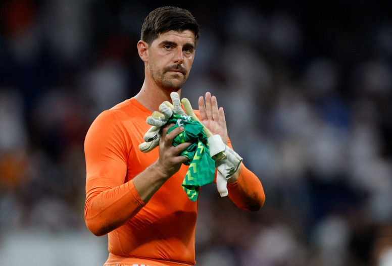Real Madrid'in kalecisi Courtois kariyerine 1 yıl ara veriyor
