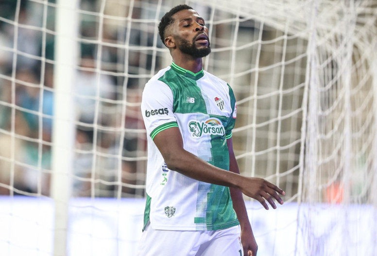 Bursaspor 1 yıl 13 gün sonra yenildi. Iheanacho'ya 90+4 şoku