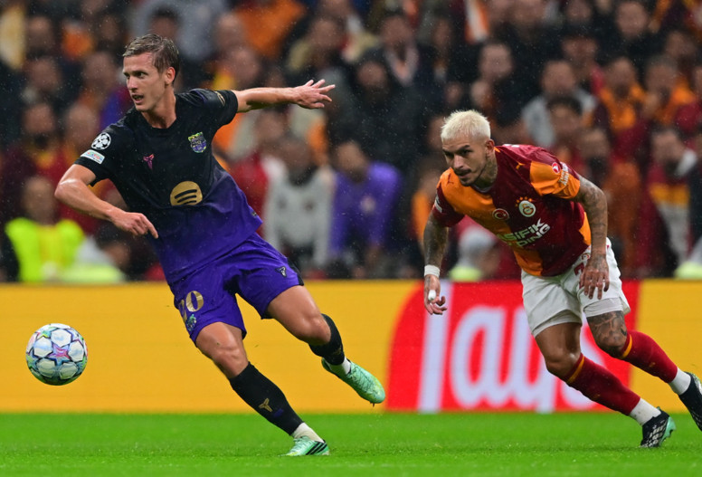 Lucas Torreira Barcelona maçında sakatlandı