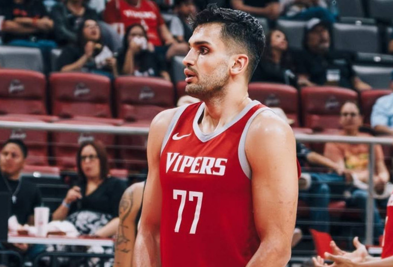 Ömer Faruk Yurtseven NBA'e geri döndü