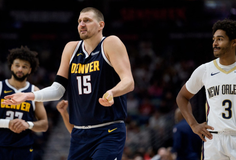 200. 'triple-double'ını yapan Nikola Jokic bir kez daha tarihe geçti