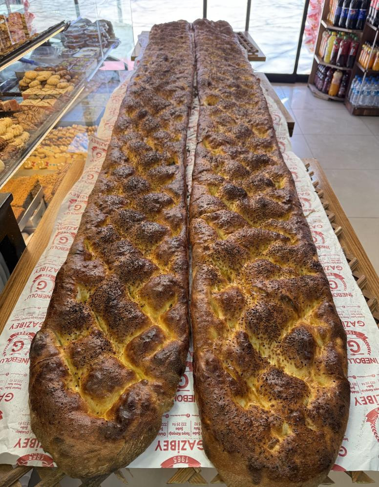 Kastamonu'da 600 liralık pideye büyük ilgi - Resim : 1