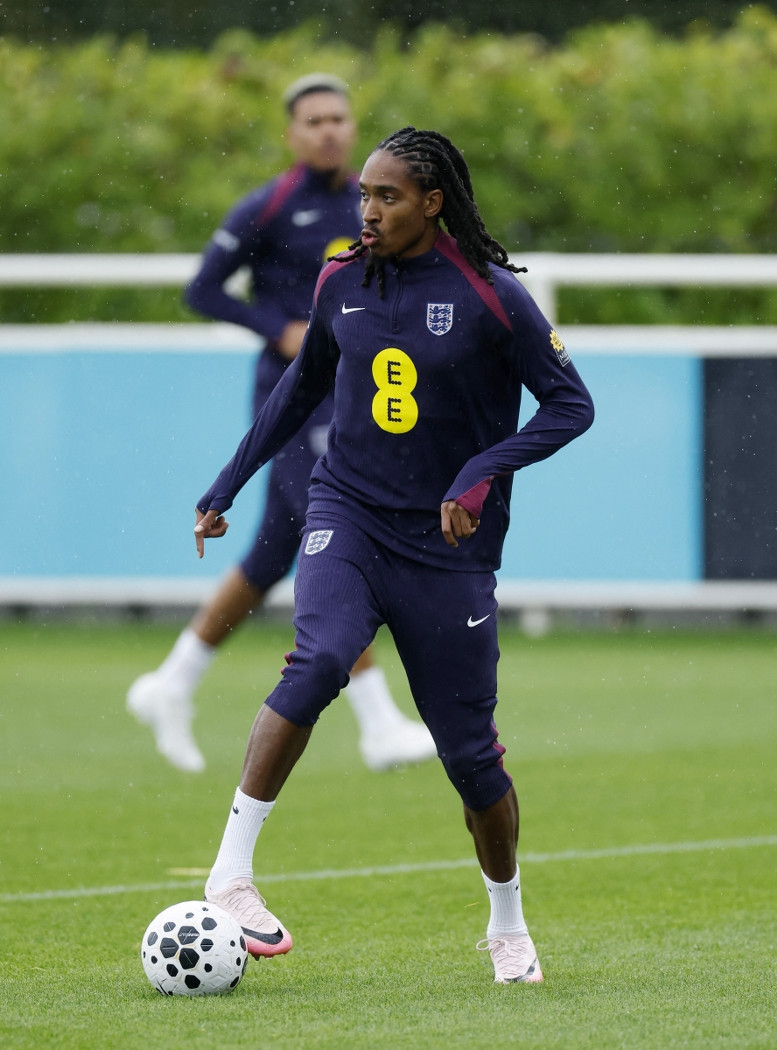 Djed Spence tarihe geçecek: İngiltere'nin ilk Müslüman futbolcusu - Resim : 1