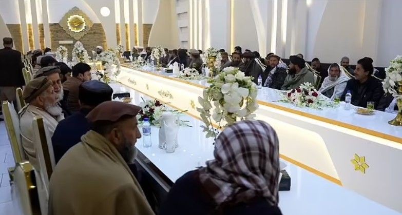 'Gelinsiz' üst düzey Taliban düğünü - Resim: 10