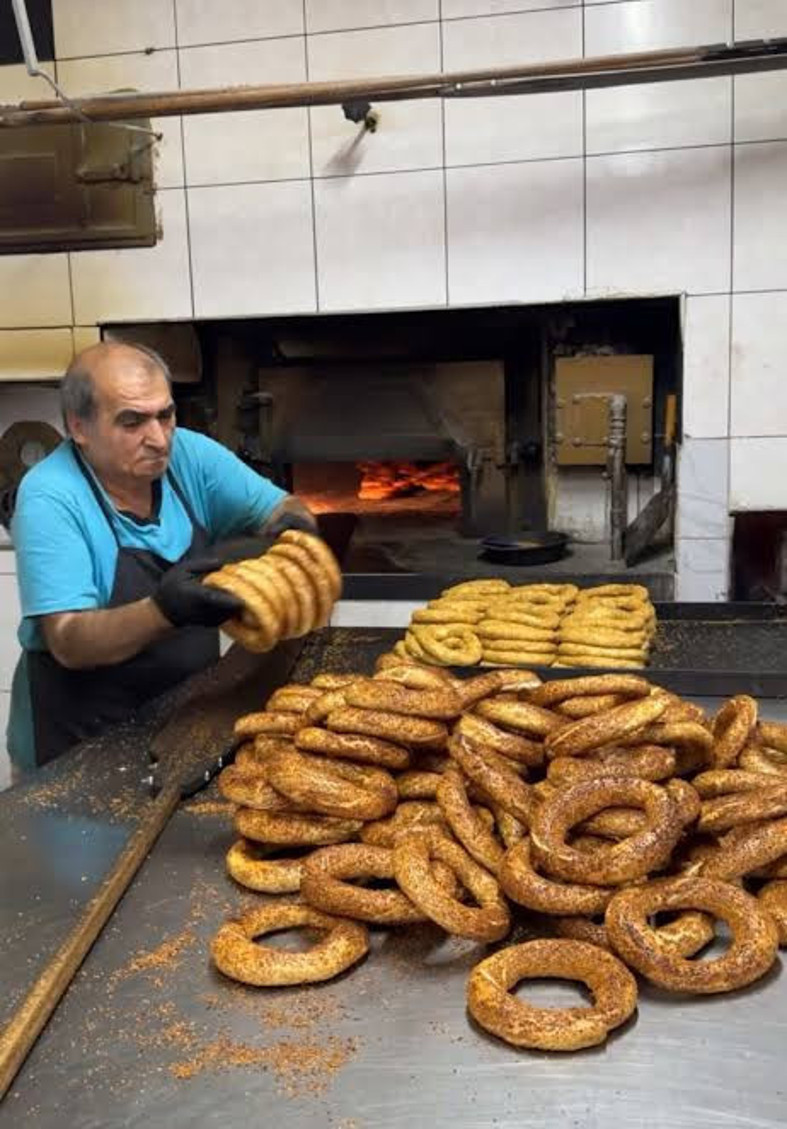 İstanbul'da simite zam yapıldı - Resim : 1