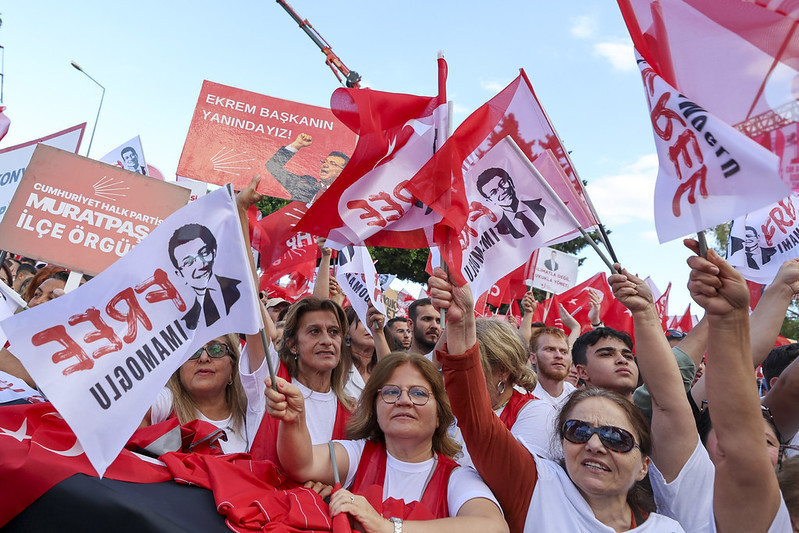 Antalya'da on binler adalet için toplandı - Resim : 5