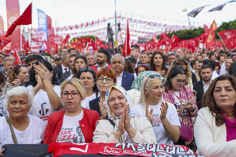 Antalya'da on binler adalet için toplandı - Resim : 6
