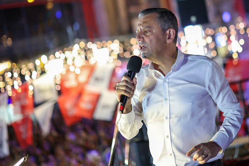 Özgür Özel meydan okudu: Tepemin tasını attırma dağılmamak üzere toplanırız - Resim : 13