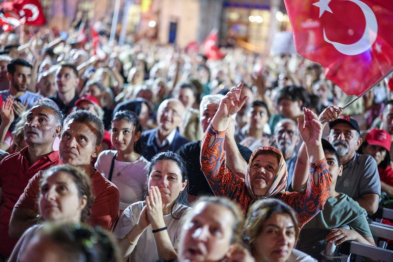 Özgür Özel meydan okudu: Tepemin tasını attırma dağılmamak üzere toplanırız - Resim : 10