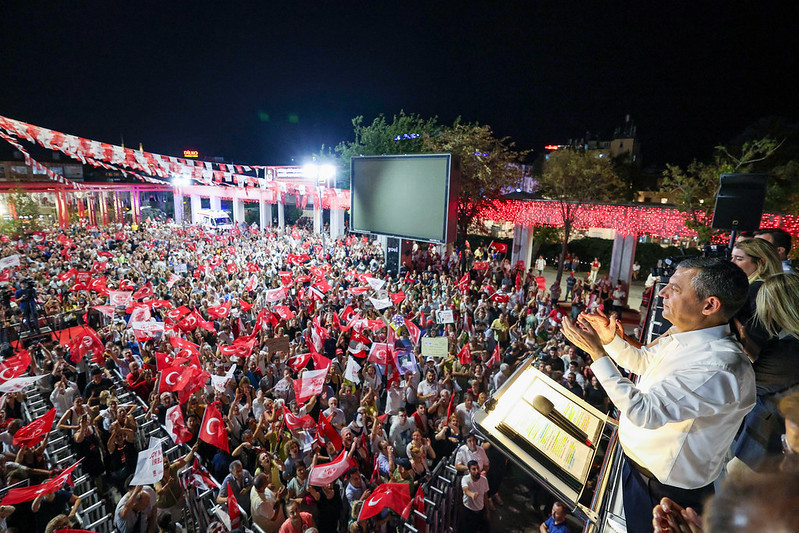 'Millet İradesine Sahip Çıkıyor' On binler bu kez Bakırköy'de - Resim : 3