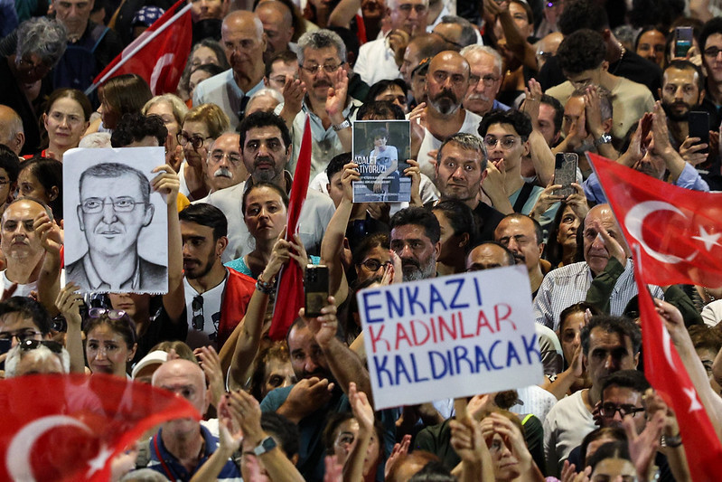 'Millet İradesine Sahip Çıkıyor' On binler bu kez Bakırköy'de - Resim : 16