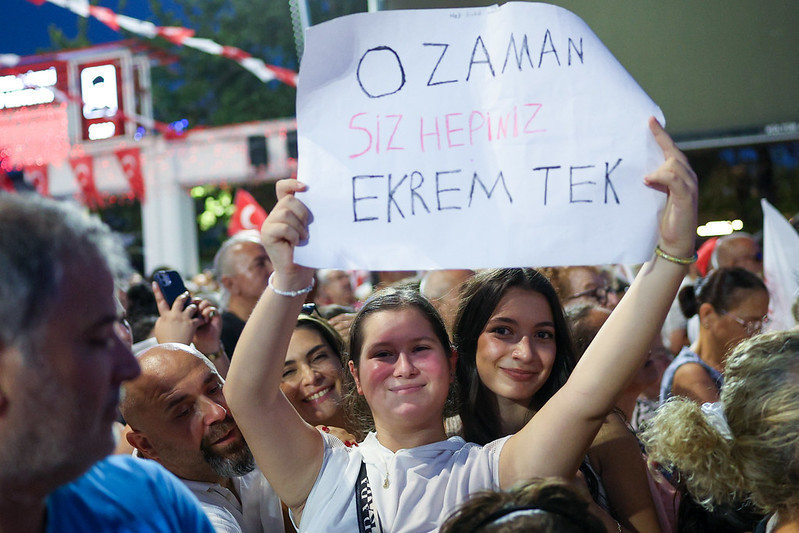 'Millet İradesine Sahip Çıkıyor' On binler bu kez Bakırköy'de - Resim : 18