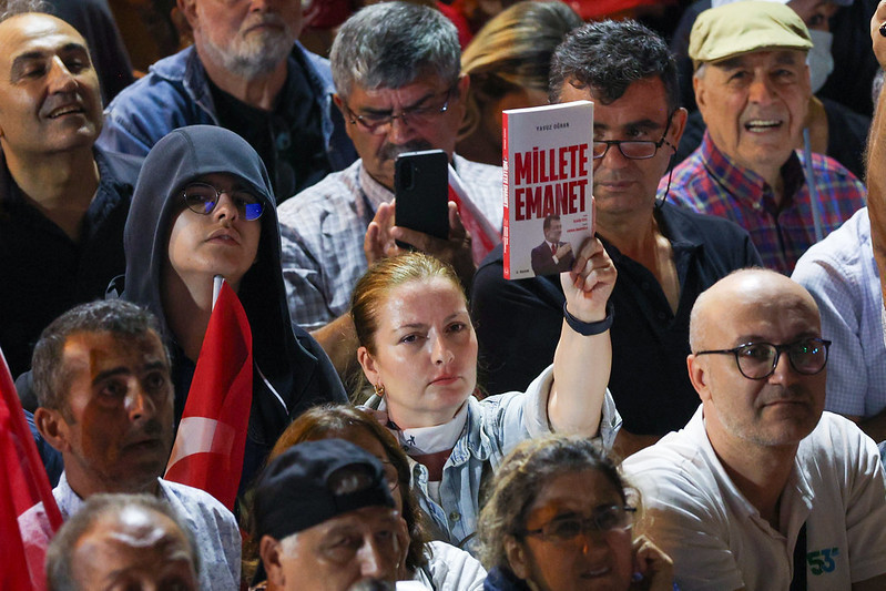 'Millet İradesine Sahip Çıkıyor' On binler Bahçelievler'deydi - Resim : 22