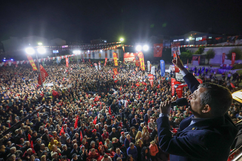 Özel, Meclis'te protesto ettiği Erdoğan'a seslendi: Trump seni seçmenin elinden kurtaramaz - Resim : 19