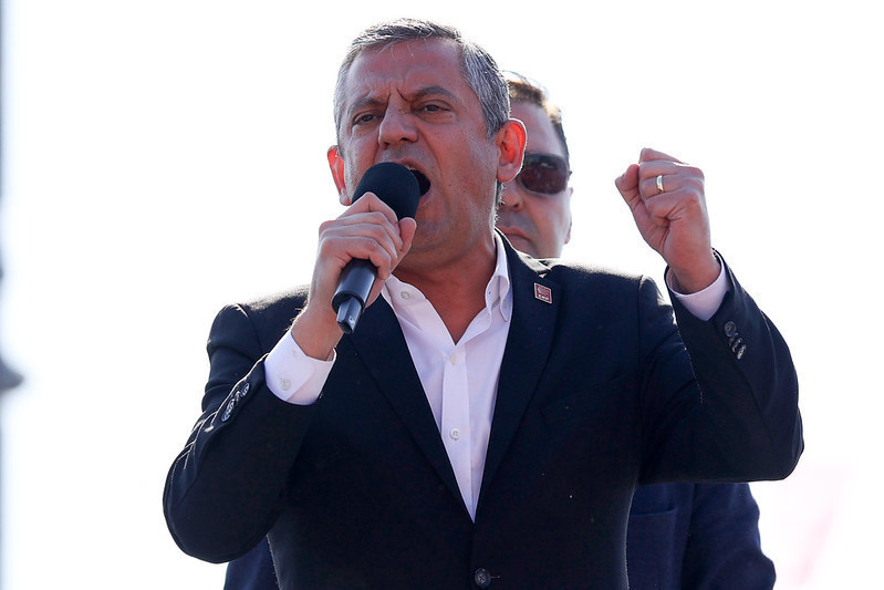 Özel, Erdoğan'ın veto ettiği düzenlemeyi hatırlattı: Melih'in villalarını kurtarıyor - Resim : 9