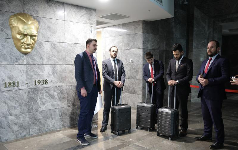 CHP'den fotoğraflı çıkış: Siz çok iyi bilirsiniz - Resim : 1