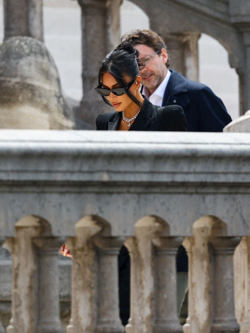 382 milyon liralık mücevheri çaldırmıştı: Kardashian duruşmaya elmas kolyeyle gitti - Resim: 2